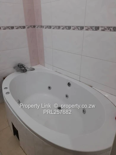 4-Bed Townhouse Unit in Bluff Hill Housing Complex