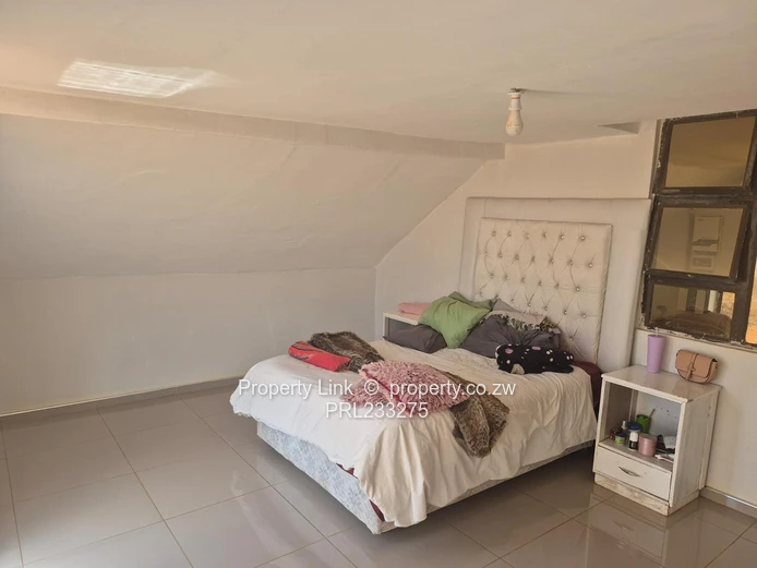 4-Bed 3-Bath Family Home In Mount Pleasant Heights