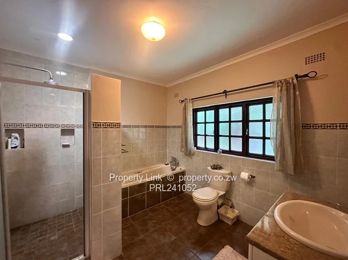 Borrowdale Brooke Golf  Estate - Space, Style and Security