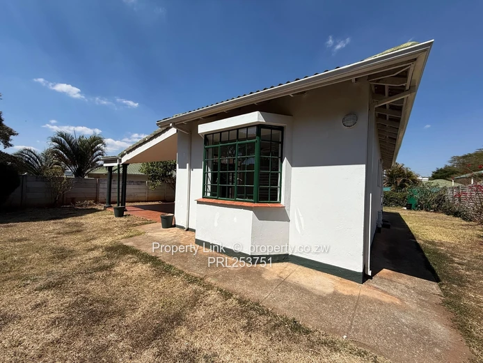 Modernized & Move-In Ready Cluster House For Sale