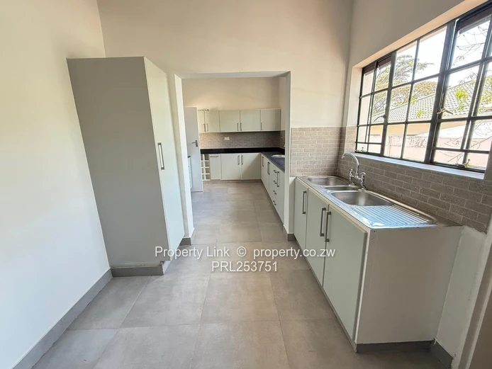 Modernized & Move-In Ready Cluster House For Sale