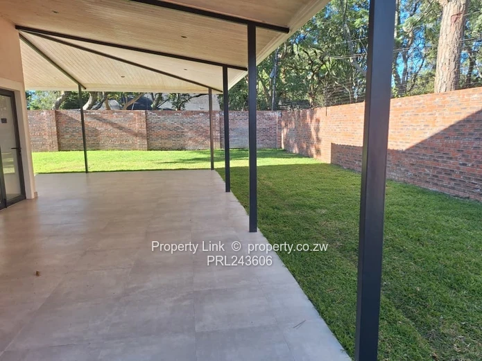 Modern Townhouse For Rent In Newlands