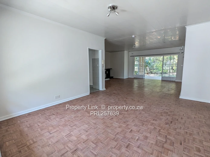 Bridgeways Renovated 3-Bed Townhouse - Available Immediately!