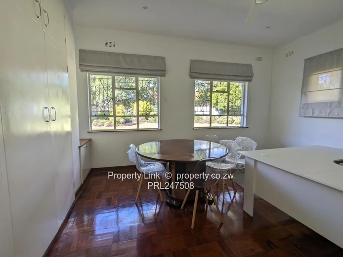Executive Offices In Prime Alexandra Park To Let
