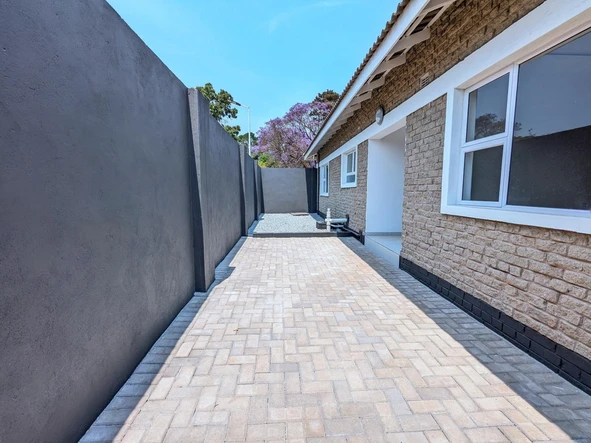 2 Unit Townhouse Complex