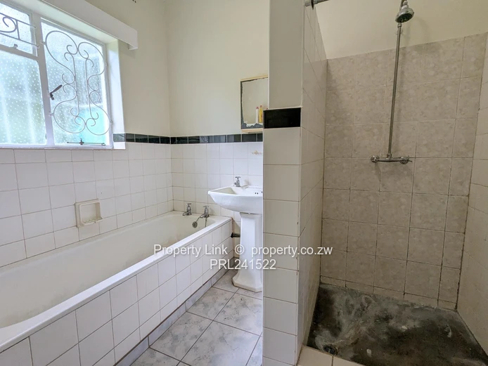 3 Bed Mount Pleasant House - Available Immediately