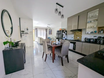 3 Bedroom Garden Flat