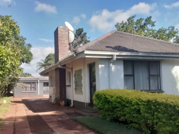 Starter House In Upper Hillside