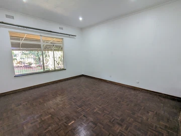 2 Bedroom Garden Flat