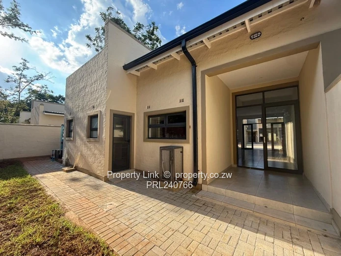 Convenient Modern Townhouse Available Immediately