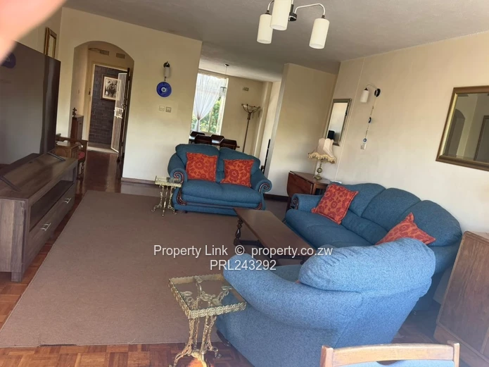 Neat Avenues Apartment In A Well-Managed Complex