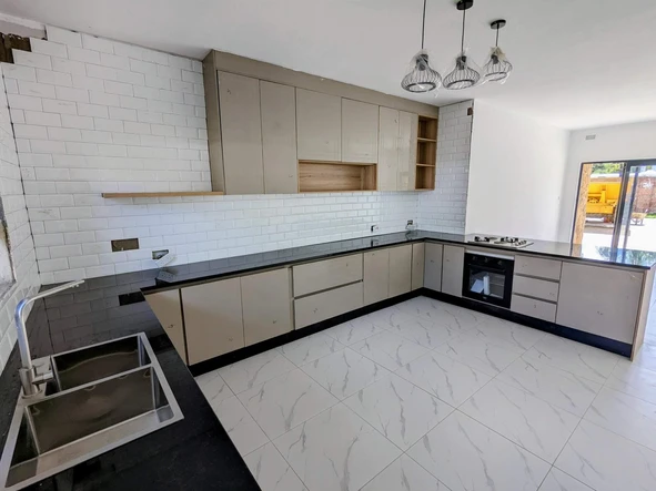 3 Bedroom Garden Flat