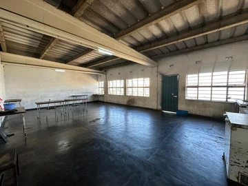 Commercial & Industrial Land