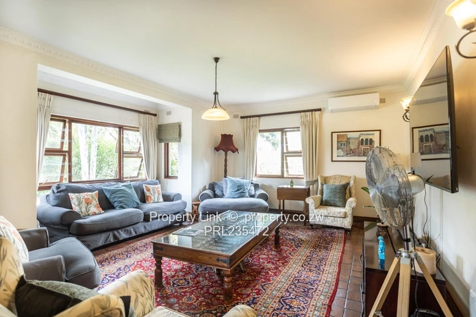 Absolutely Stunning Home Plus Cottage & Borehole (Sole Mandate)