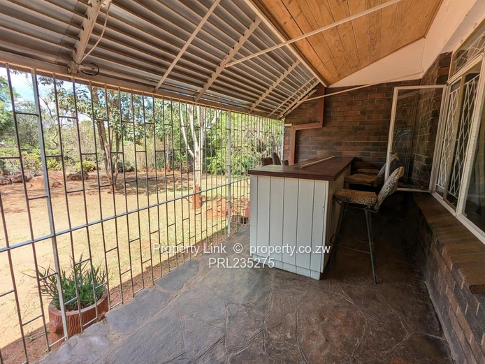 2-bed, 1-bath Garden Flat In Greystone Park