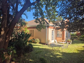 2 Bedroom Garden Flat