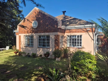 2 Bedroom Garden Flat