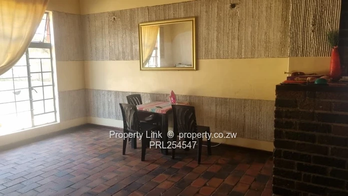 Conveniently Located Property Near Cleveland Road