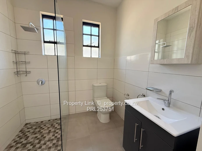 Modernized & Move-In Ready Cluster House For Sale