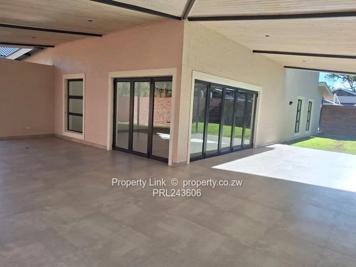 Modern Townhouse For Rent In Newlands