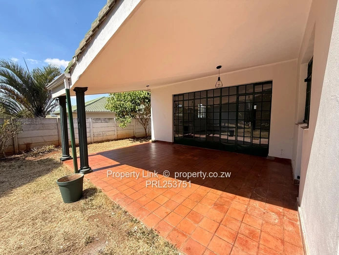 Modernized & Move-In Ready Cluster House For Sale