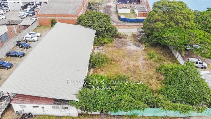 Main Road Frontage Double Stand Opportunity