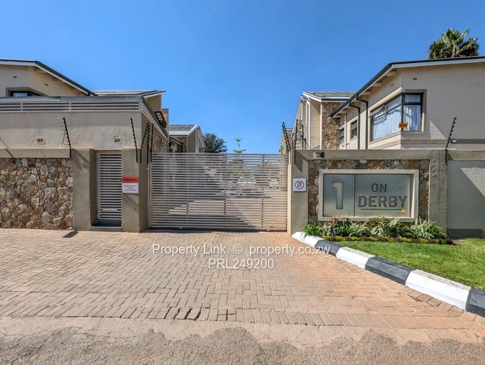 Perfect Blend of Well-Established & Modern Flat