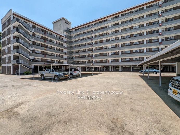 Stirling Heights Apartment To Let - Available 1 December