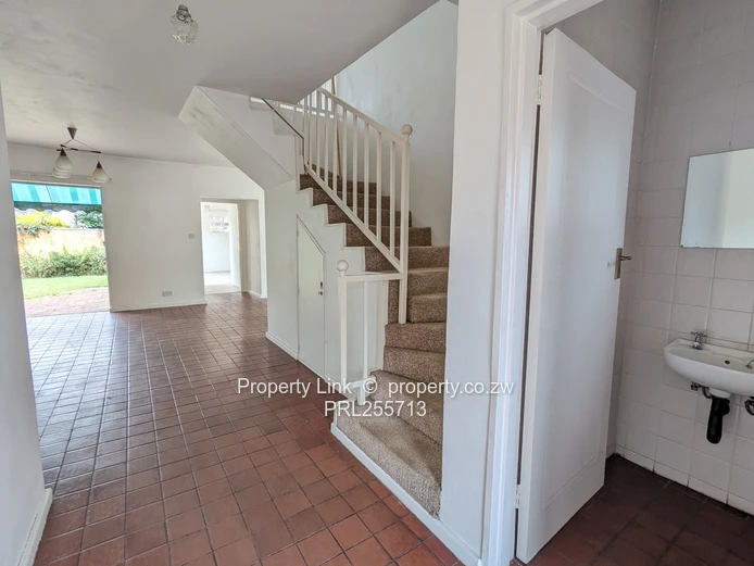 Unfurnished Duplex Townhouse Available Immediately
