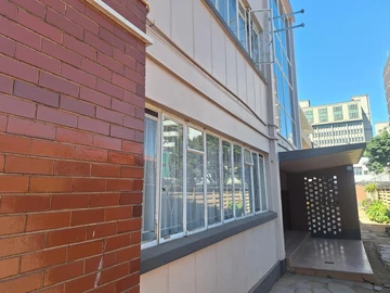 Flat & Apartment