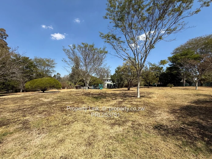 Modernized & Move-In Ready Cluster House For Sale