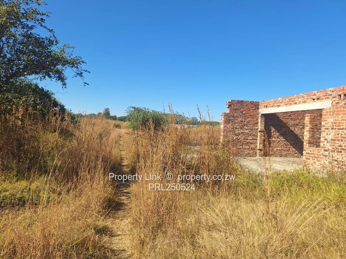 Land For Sale On Greendale Avenue