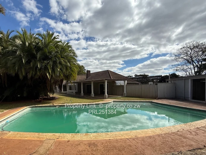 PRIME 4677m²  RIDGEWAY SOUTH LOCATION