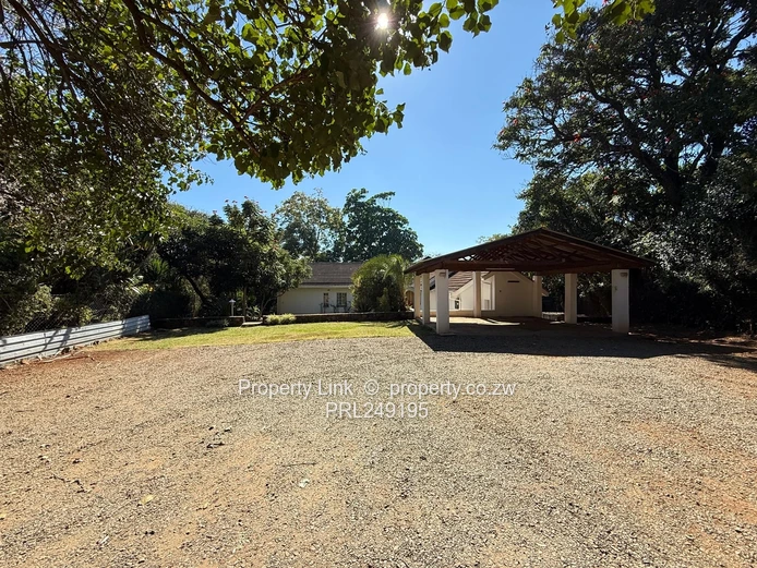 Prime Highlands Unfurnished House Available 1 July