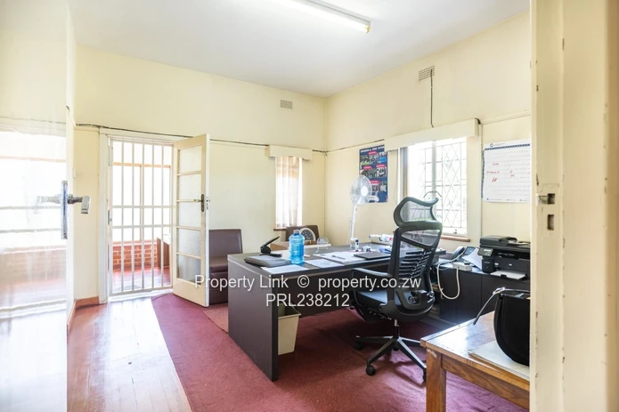 Prime Double-Storey Commercial Offices To Let