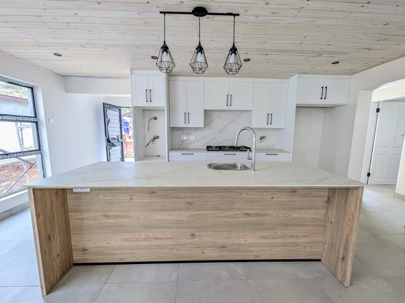 14 Unit Townhouse Complex