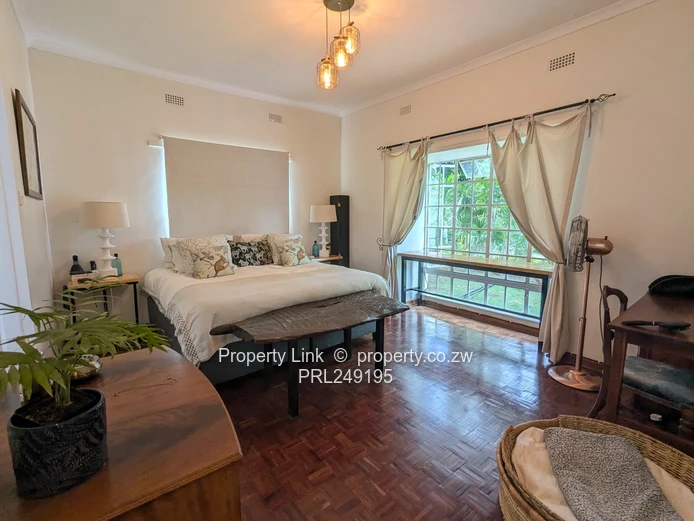 Prime Highlands Unfurnished House Available 1 July