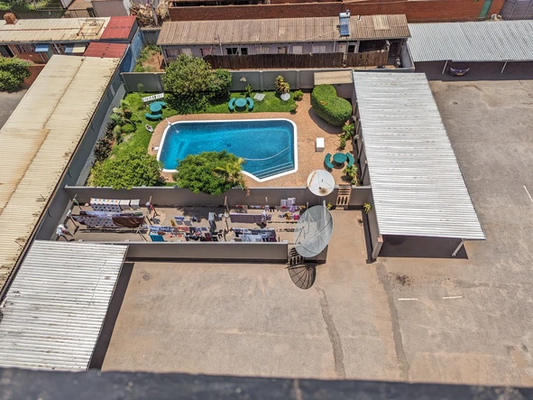 3 Bedroom Flat & Apartment