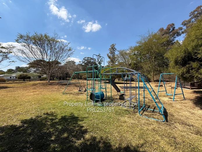 Modernized & Move-In Ready Cluster House For Sale
