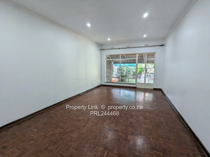 2-bed, 1-bath Garden Flat In Greystone Park