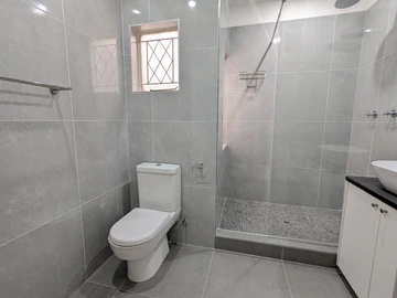 2 Bedroom Garden Flat