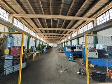 Commercial & Industrial Land