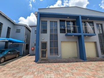 3 Bedroom Townhouse Complex