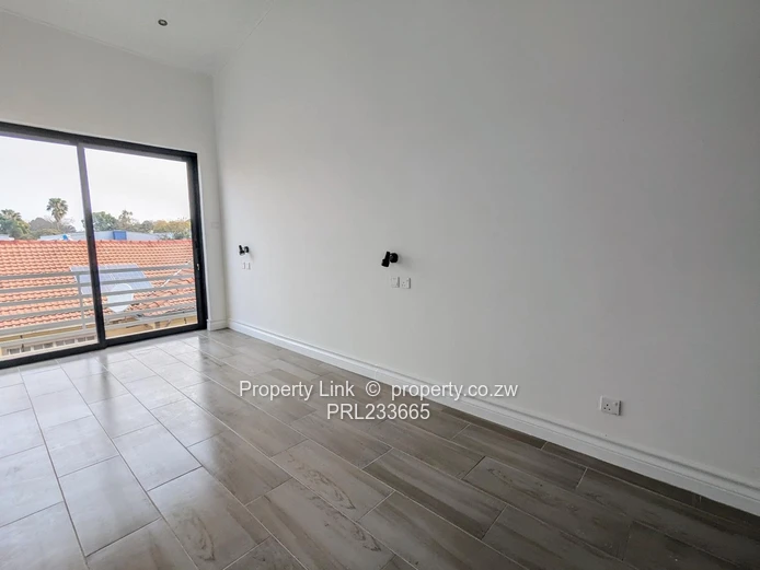 Lock Up & Go Modern Living In Newlands