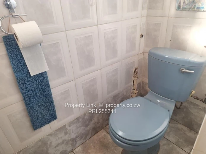 3 Bedroom Flat For Sale In The Avenues