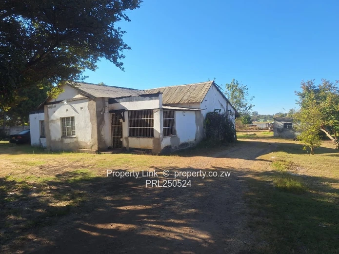 Land For Sale On Greendale Avenue