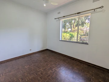 2 Bedroom Garden Flat