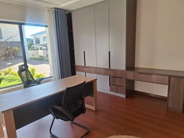 8 Unit Townhouse Complex