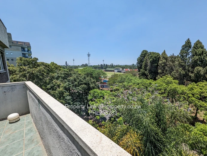 Stirling Heights Apartment To Let - Available 1 December