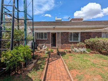 2 Bedroom Garden Flat